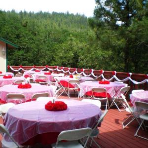 Dining-Deck-Wedding-Decor